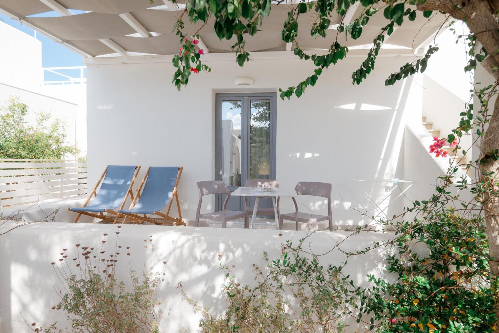 Nautilus Apartments-Suites Páros 외부 사진