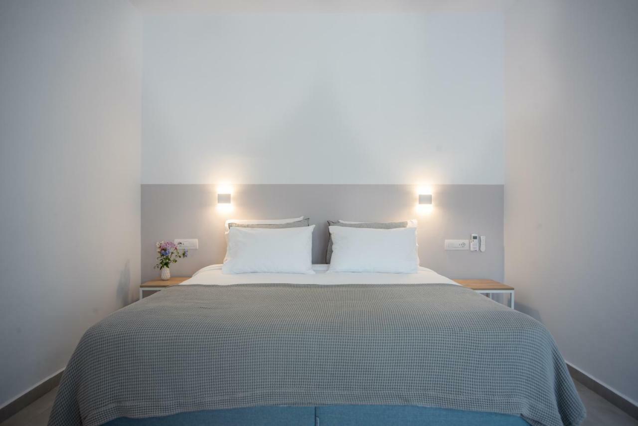 Nautilus Apartments-Suites Páros 외부 사진
